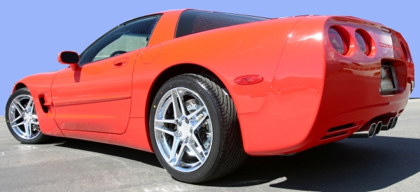 Corvette on Ace Slick Chrome Alloy Wheels